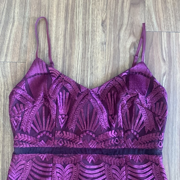 Guess Gianni Embroidered Mesh-Inset Dress Size: 4 - Picture 2 of 6